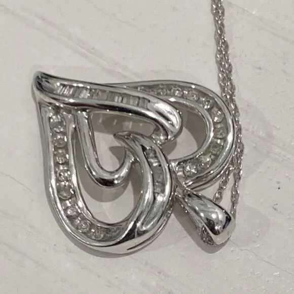 10K White Gold SUN Diamond Double Heart Necklace 18" Chain - Picture 14 of 16